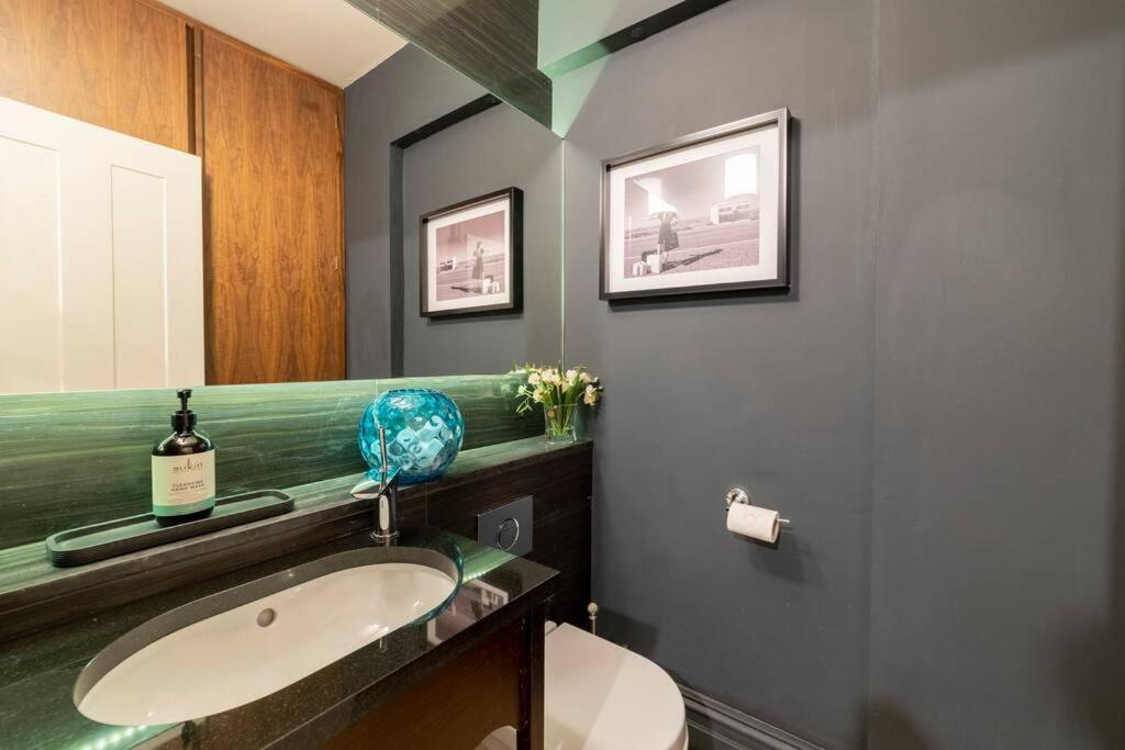 הרוגייט Westcourt By Rmg Apartments מראה חיצוני תמונה